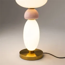 Настольный светильник Adore 3000К 23Вт (Латунь)