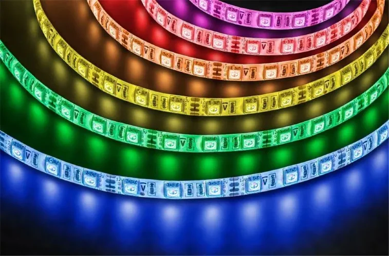 Лента светодиодная 71 447 NLS-5050RGB60-14.4-IP65-12V-Pro R5 14.4Вт/м (уп.5м) Navigator 71447 - фото