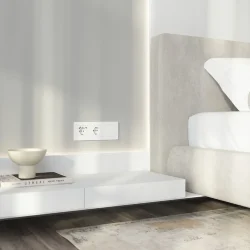 Рамка из поликарбоната на 3 поста Slab белый софт W0032961