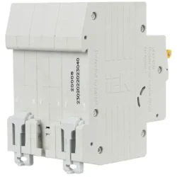 Выключатель автоматический модульный 3п C 40А 6кА ВА47-60M KARAT IEK MVA31-3-040-C