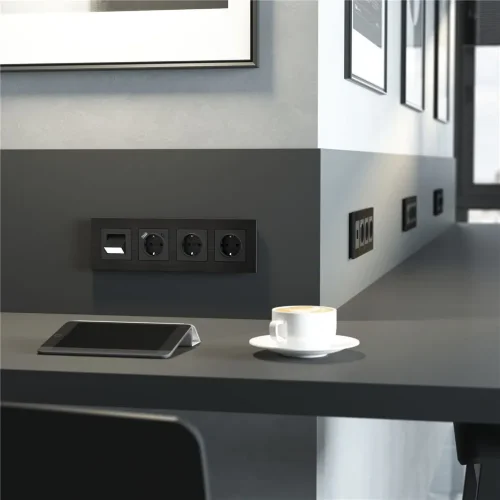 Рамка из металла на 4 поста АluMax черный алюминий W0043508 - фото 3