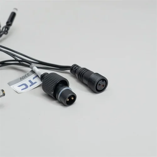 Гирлянда Занавес Облегченный c Колпачком 2 x 1 м Тепло-Белый 220В, 200 LED, Провод Черный Каучук 2,3мм, IP65. Фото 6.