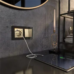 Розетка с заземлением, шторками и USB тип A+C (шампань рифленый) W1171710