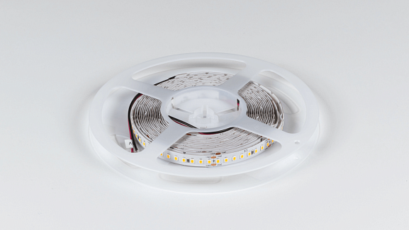 Светодиодная лента SMD-2835 теплый белый тип свечения, DSG2160-24-WW-33. Фото 3