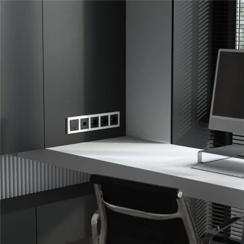 Рамка из поликарбоната на 5 постов Stark белый W0051801 - фото 5