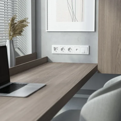 Рамка из поликарбоната на 5 постов Stark белый W0051801 - фото 6