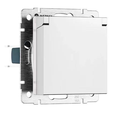 Розетка с заземлением и шторками c крышкой IP44 N (белый матовый) W1171261 - фото