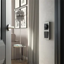 Выключатель одноклавишный проходной с подсветкой черный W1212108