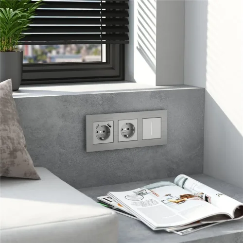 Рамка из металла на 3 поста АluMax алюминий W0033506 - фото 3