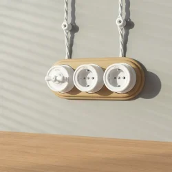 Переключатель/выключатель одноклавишный белый Ретро W5612001