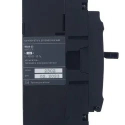 Выключатель автоматический 3п 63А 25кА ВА88-32 MASTER IEK SVA10-3-0063-02