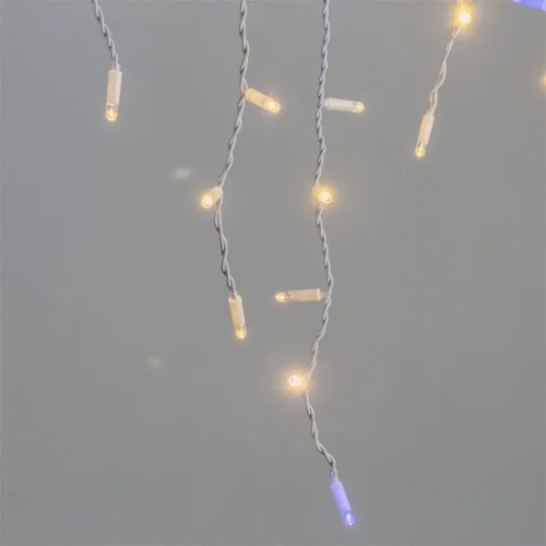 Гирлянда Бахрома 3,1 x 0,5 м Тепло-Белая с Мерцанием Белого Диода 220В, 120 LED, Провод Белый Каучук 2,3мм, IP65. Фото 3.