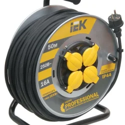 Удлинитель на метал. катушке 4х50м с заземл. 16А IP44 Professional УК50 КГ 3х1.5 термозащита IEK WKP16-16-04-50-44