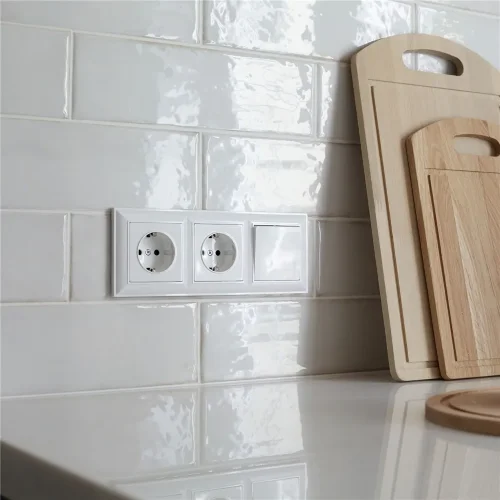 Рамка из пластика на 3 поста Fiore белый W0032201 - фото 3