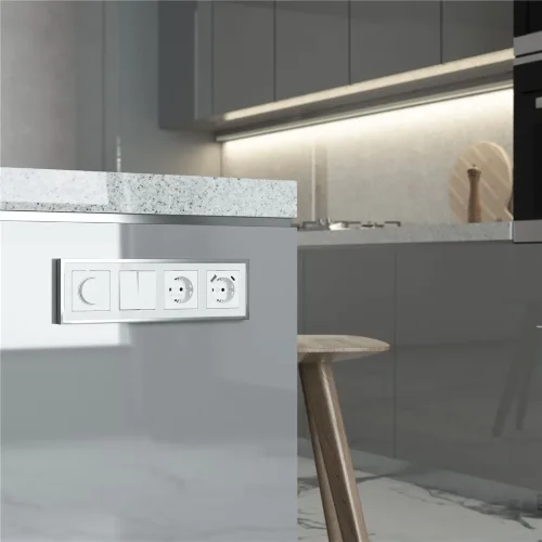 Рамка из металла на 4 поста Baguette белый/серебро W0042850 - фото 4