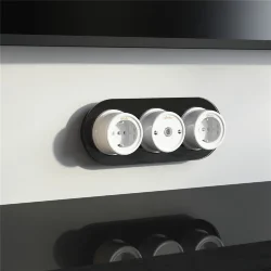 Розетка с заземлением белый ретро W5671001