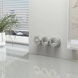 Розетка с заземлением Vintage серебро матовый/хром W5871054