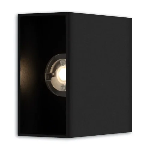 Светодиодный настенный светильник (бра) Cube FR10005WL-L6B. Серия настенных светильников Cube, предназначена для декоративной подсветки интерьеров. Модели выполнены из металла, что гарантирует надежность и долговечность эксплуатации. Строгая прямоугольная