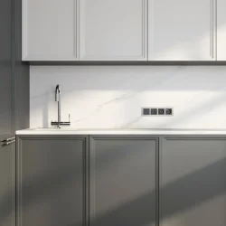 Рамка из стекла на 4 поста Favorit дымчатый W0041117