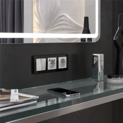 Рамка из акрила на 3 поста Acrylic черный W0032708