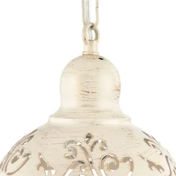 Светильники выполнены из металла цвета кремового золота. На плафонах светильников ажурно вырезаны узоры, прекрасно сочетающиеся с плавными изгибами арматуры. Благодаря большому ассортименту изделий серии Benoit легко выбрать светильник, подходящий как для