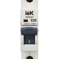 Выключатель автоматический модульный 1п C 32А M06N ARMAT IEK AR-M06N-1-C032
