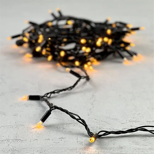 Гирлянда Нить с Колпачком 10м Желтая 24В, 100 LED, Провод Черный ПВХ, IP65. Фото 6.