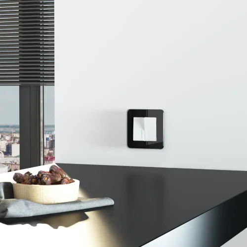 Рамка из стекла на 1 пост Elite черный W0012448 - фото 3