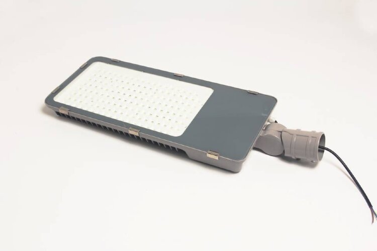 Светильник уличный консольный LM-LEDD-24H 150w