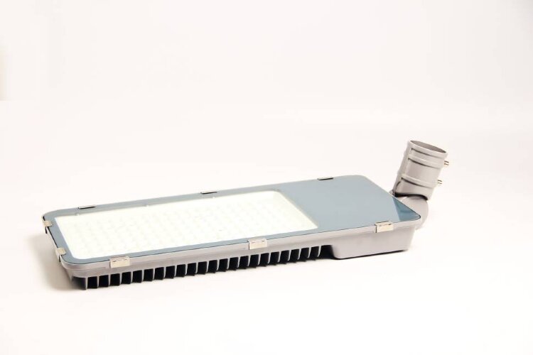 Светильник уличный консольный LM-LEDD-24H 150w