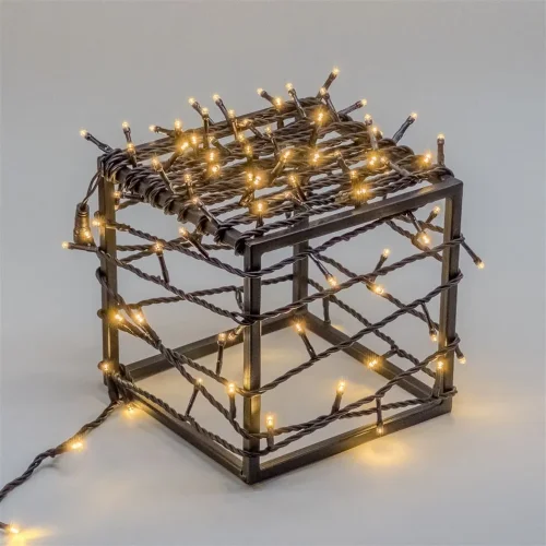 Гирлянда Нить 10м Тепло-Белая 220В, 100 LED, Провод Черный ПВХ, IP54. Фото 1.