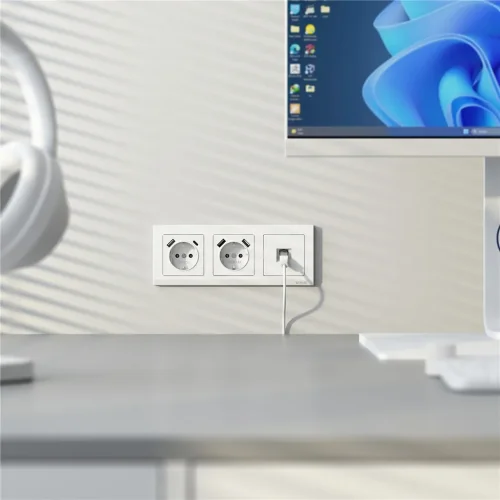 Розетка с заземлением, шторками и USB тип A+C (белый матовый) W1171761 - фото 2