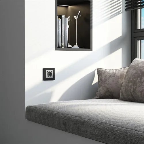 Рамка из стекла на 1 пост Senso черный soft-touch W0013108 - фото 3