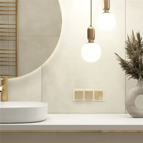 Розетка влагозащ. с зазем. с защит. крышкой и шторками N (шампань рифленый) W1171210 - фото 3