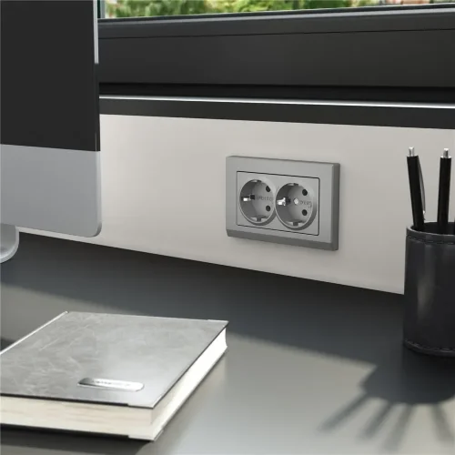 Розетка двойная с заземлением (серебряный матовый) W1172065 - фото 2