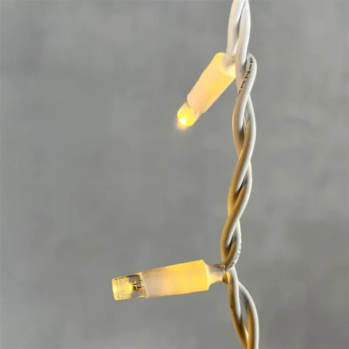Гирлянда Бахрома 3,1 x 0,5 м Тепло-Белая 220В, 120 LED, Провод Белый Каучук, IP65. Фото 3.