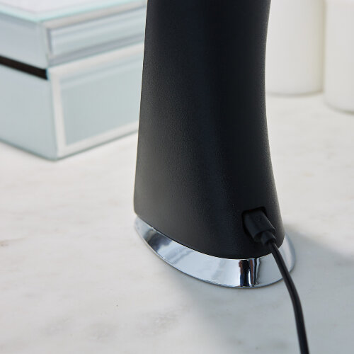 TLD-542 Black-LED-300Lm-5000K-Dimmer Светильник настольный c часами, календарем, термометром, 5W, Сенсорный выключатель, Черный стилизован под кожу. - фото 15