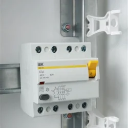 Выключатель дифференциального тока (УЗО) 4п 63А 100мА тип AC ВД1-63 KARAT IEK MDV10-4-063-100