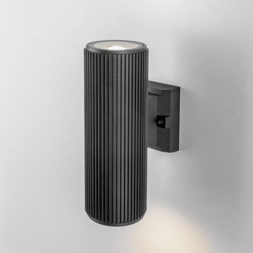 Уличный настенный светильник Strict IP54 - фото 1