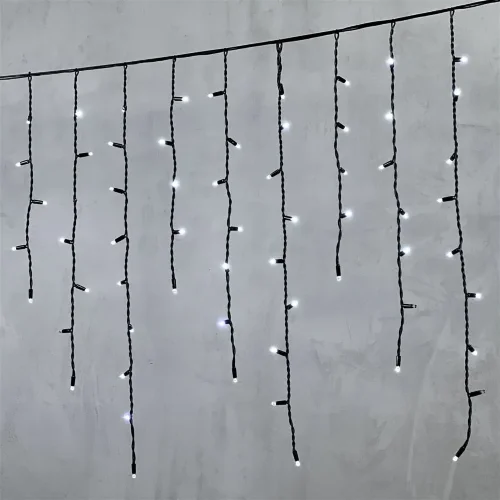 Гирлянда Бахрома 3,2 x 0,9 м Белая с Мерцанием Белого Диода 220В, 168 LED, Провод Черный Каучук, IP65. Фото 1.