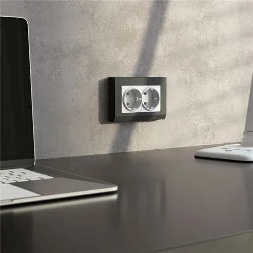 Розетка двойная с заземлением (Hammer белый) W1272001 - фото 3