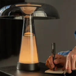 Настольный светильник Artefact 2700-4000К 8Вт (Черный)