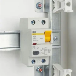 Выключатель дифференциального тока (УЗО) 2п 16А 10мА тип AC ВД1-63 KARAT IEK MDV10-2-016-010