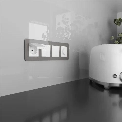 Розетка влагозащ. с зазем. с защит. крышкой и шторками N (белый) W1171201 - фото 2