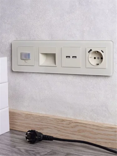 Подсветка светодиодная BRITE встраив. ПЛ20-БрКр механизм беж. IEK BR-FL20-K10 - фото 7