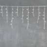 Гирлянда Бахрома 3,1 x 0,5 м Тепло-Белая с Мерцанием Белого Диода 220В, 120 LED, Провод Белый Каучук, IP65. Фото 6.