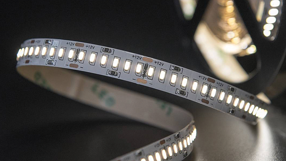 Светодиодная лента 3014, 240 LED/м, 24 Вт/м, 12В , IP20, Цвет: Нейтральный белый, SWG4240-12-24-NW-M - фото