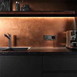 Розетка влагозащ. с зазем. с защит. крышкой и шторками N (черный матовый) W1171208