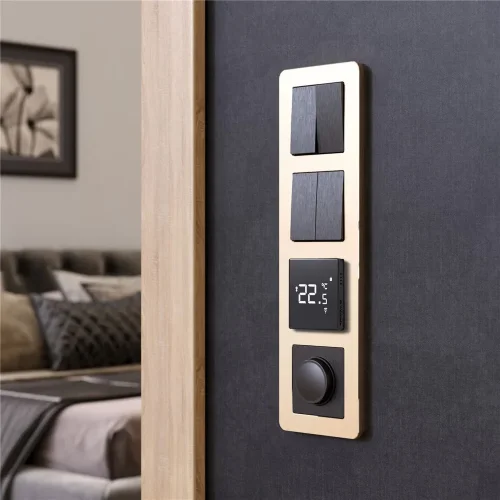 Рамка из металла на 4 поста Platinum шампань W0042611 - фото 3