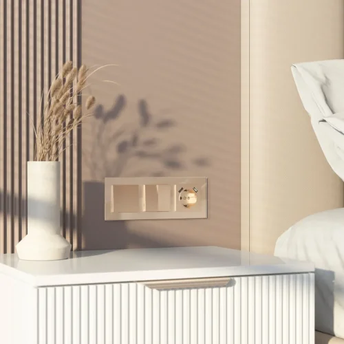 Рамка из стекла на 3 поста Favorit шампань W0031111 - фото 2